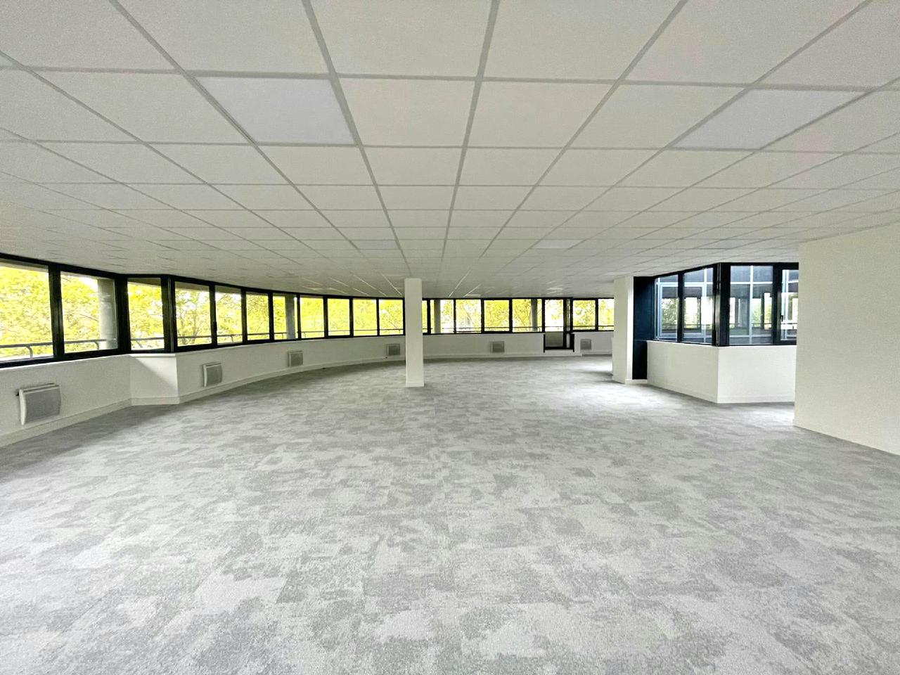 Bureau La Garenne-Colombes 1048m² Vente bureau La Garenne-Colombes Hauts-de-Seine OVBUR2308703 1